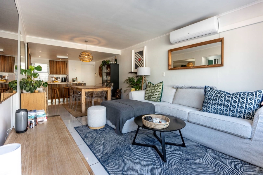 To Let 2 Bedroom Property for Rent in Sea Point Western Cape